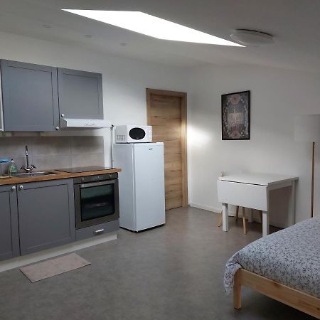 Studio Mezzanine Tout Confort Corny-sur-Moselle Exterior foto